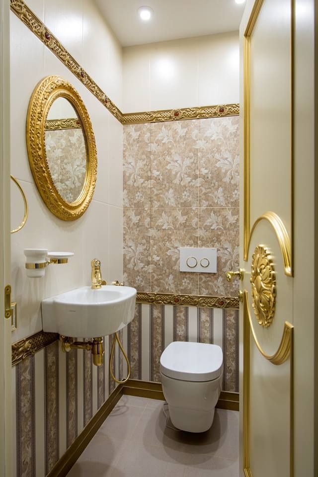 homify Classic style bathrooms
