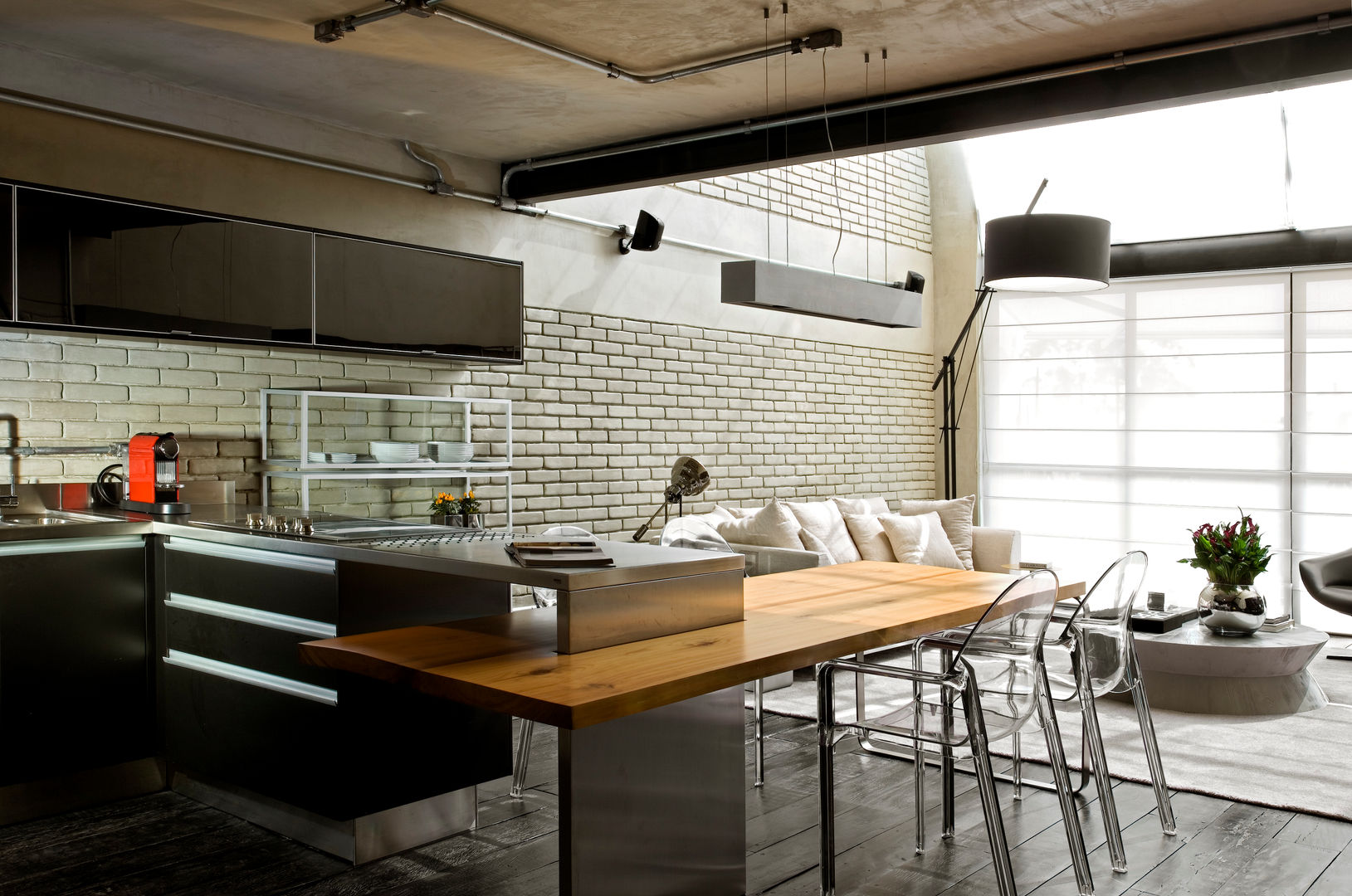 Loft Industrial, DIEGO REVOLLO ARQUITETURA S/S LTDA. DIEGO REVOLLO ARQUITETURA S/S LTDA. 廚房