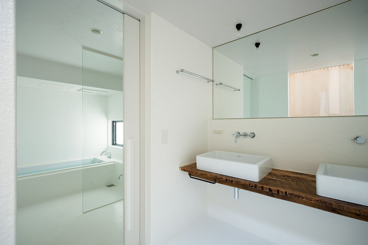 Qilin, 松島潤平建築設計事務所 / JP architects 松島潤平建築設計事務所 / JP architects Eclectic style bathroom