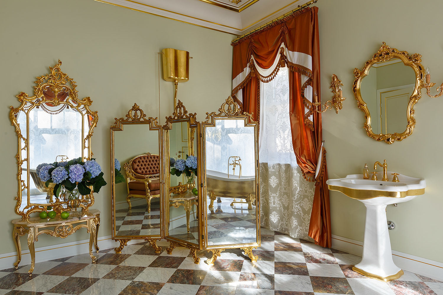Дом в Песочном, Privilege Design Privilege Design Classic style bathrooms