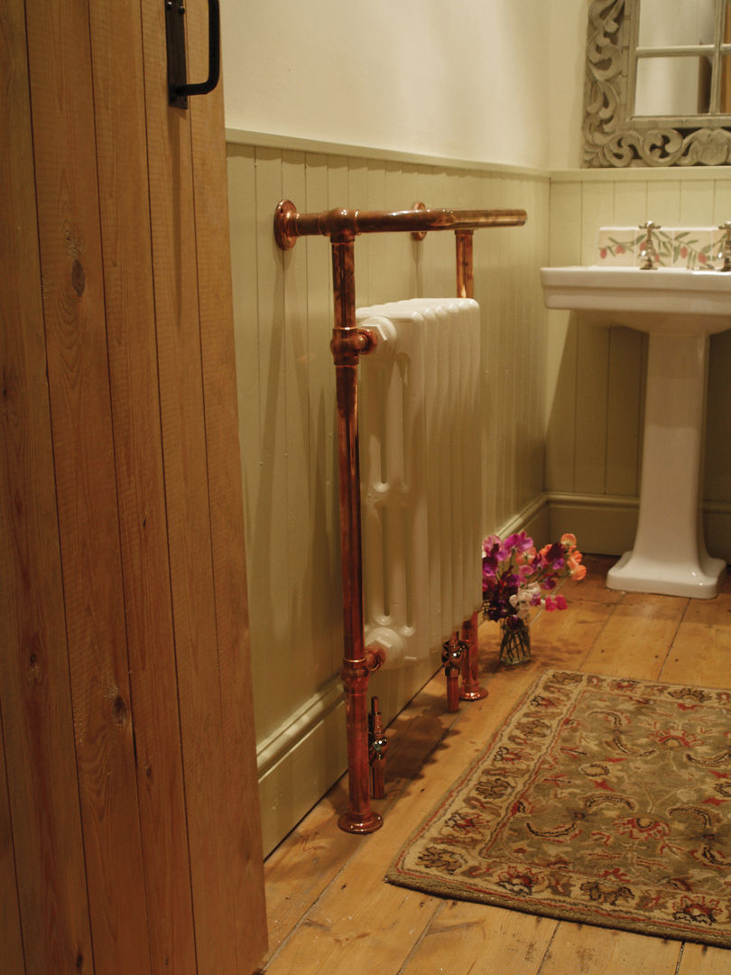 Carron Broughton Bathroom Towel Rail in Copper UKAA | UK Architectural Antiques Klassieke badkamers Textiel & accessoires