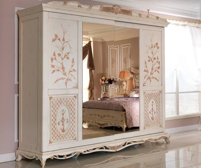 Avantgarde Boutique, Sonmez Mobilya Avantgarde Boutique Modoko Sonmez Mobilya Avantgarde Boutique Modoko Classic style bedroom Wardrobes & closets