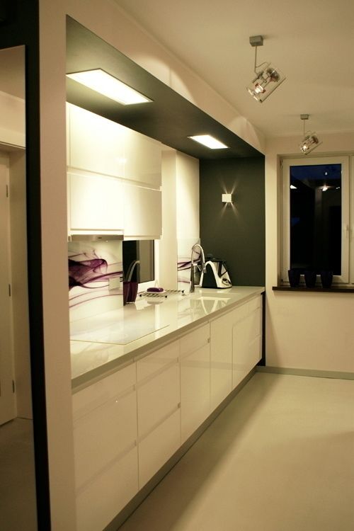 homify Modern kitchen