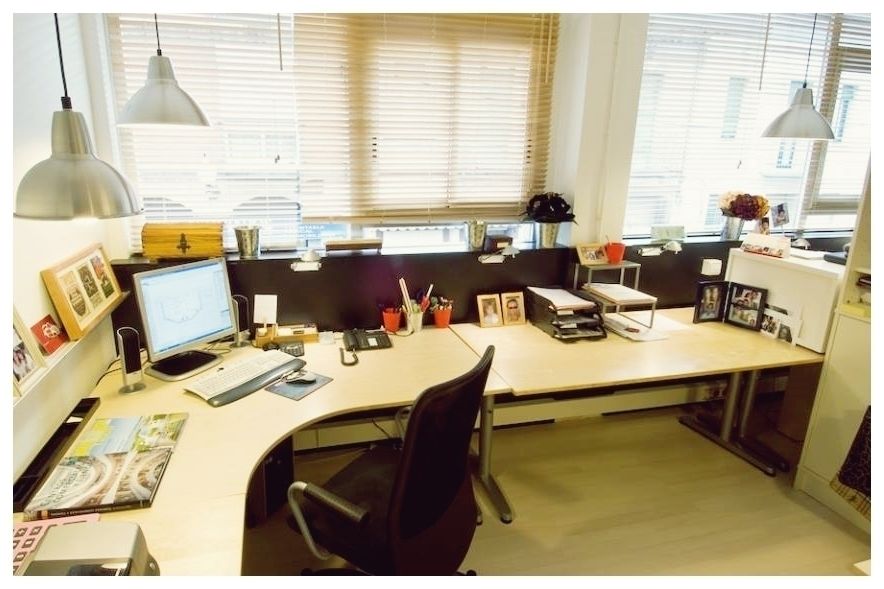 Negro, Cardellach Interior & Events Cardellach Interior & Events Ruang Studi/Kantor Gaya Skandinavia