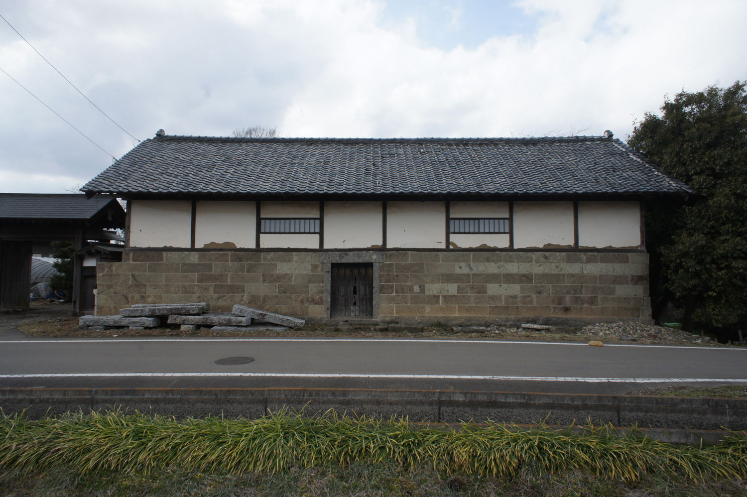 築100年を超える雨屋の改修, STUDIO POH STUDIO POH