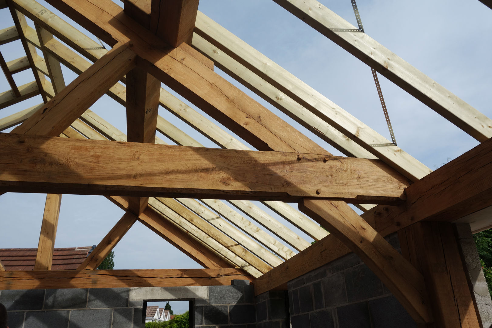 Oak Timber Frame House Extension, Gatley, Cheshire, Manchester, Grant Erskine Architects Grant Erskine Architects Comedores de estilo clásico