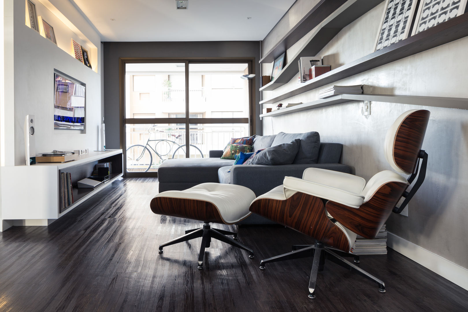 Apartamento JG, Moove Arquitetos Moove Arquitetos 现代客厅設計點子、靈感 & 圖片