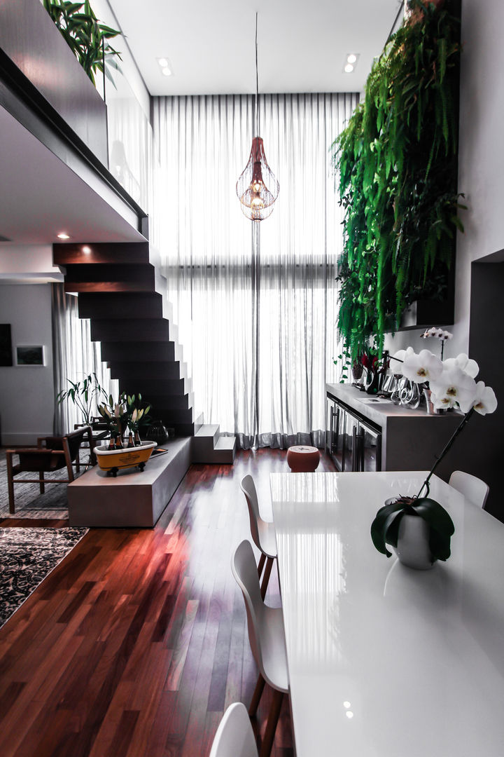 Apartamento Campo Belo, SP Estudio SP Estudio Pasillos, vestíbulos y escaleras de estilo moderno