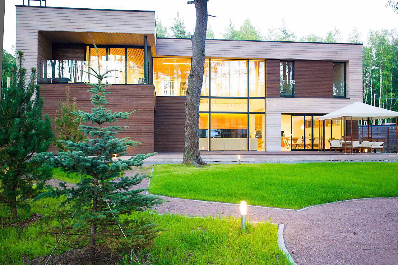 Дом в загородном поселке «Охтинский парк», ALEXANDER ZHIDKOV ARCHITECT ALEXANDER ZHIDKOV ARCHITECT Rumah Gaya Skandinavia