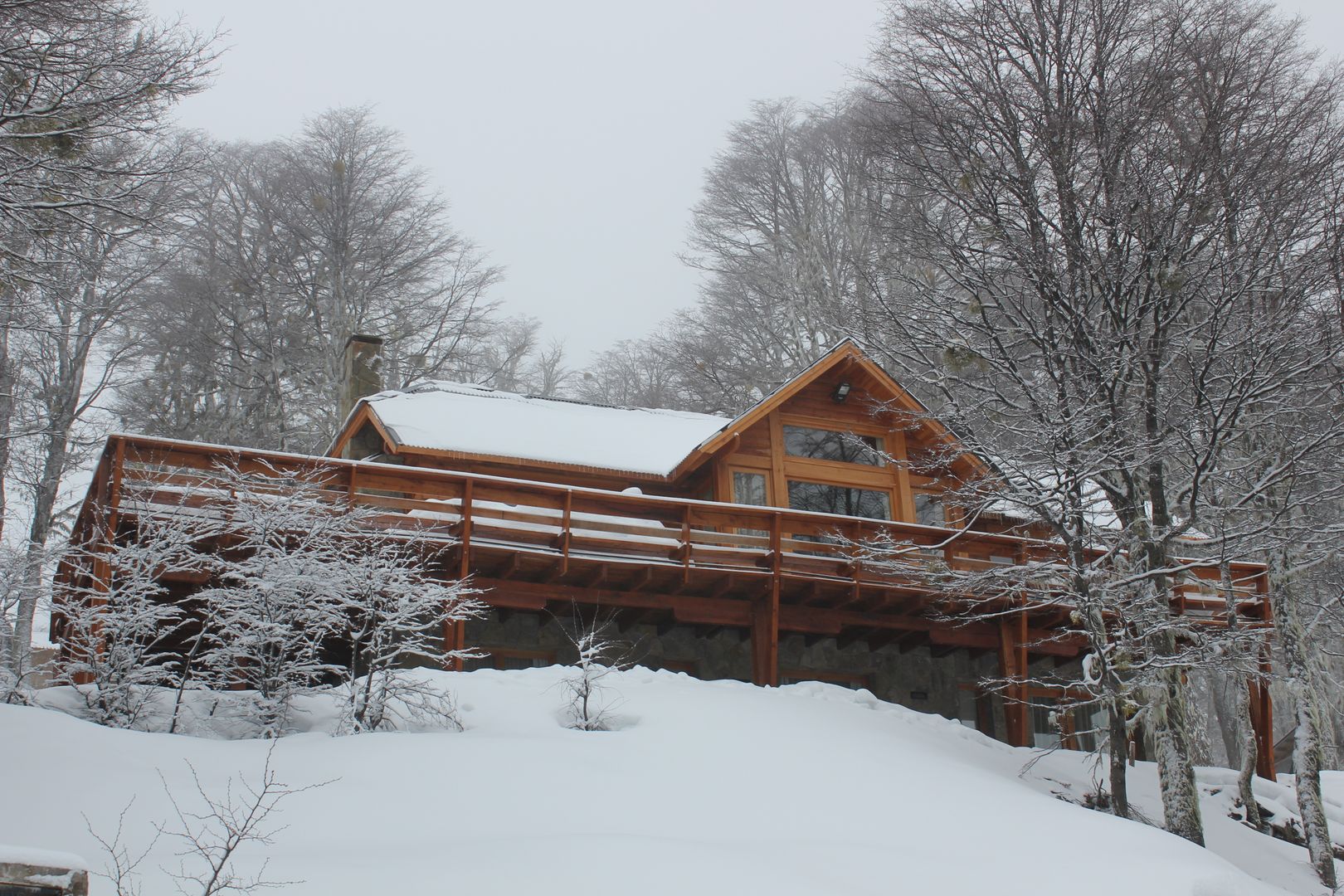 Cabaña Las Pendientes - Patagonia Argentina, Aguirre Arquitectura Patagonica Aguirre Arquitectura Patagonica Casas de estilo clásico