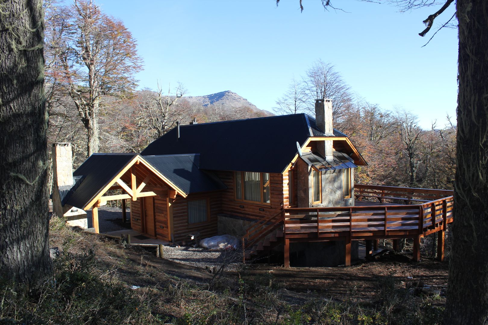 Cabaña Las Pendientes - Patagonia Argentina, Aguirre Arquitectura Patagonica Aguirre Arquitectura Patagonica Classic style houses