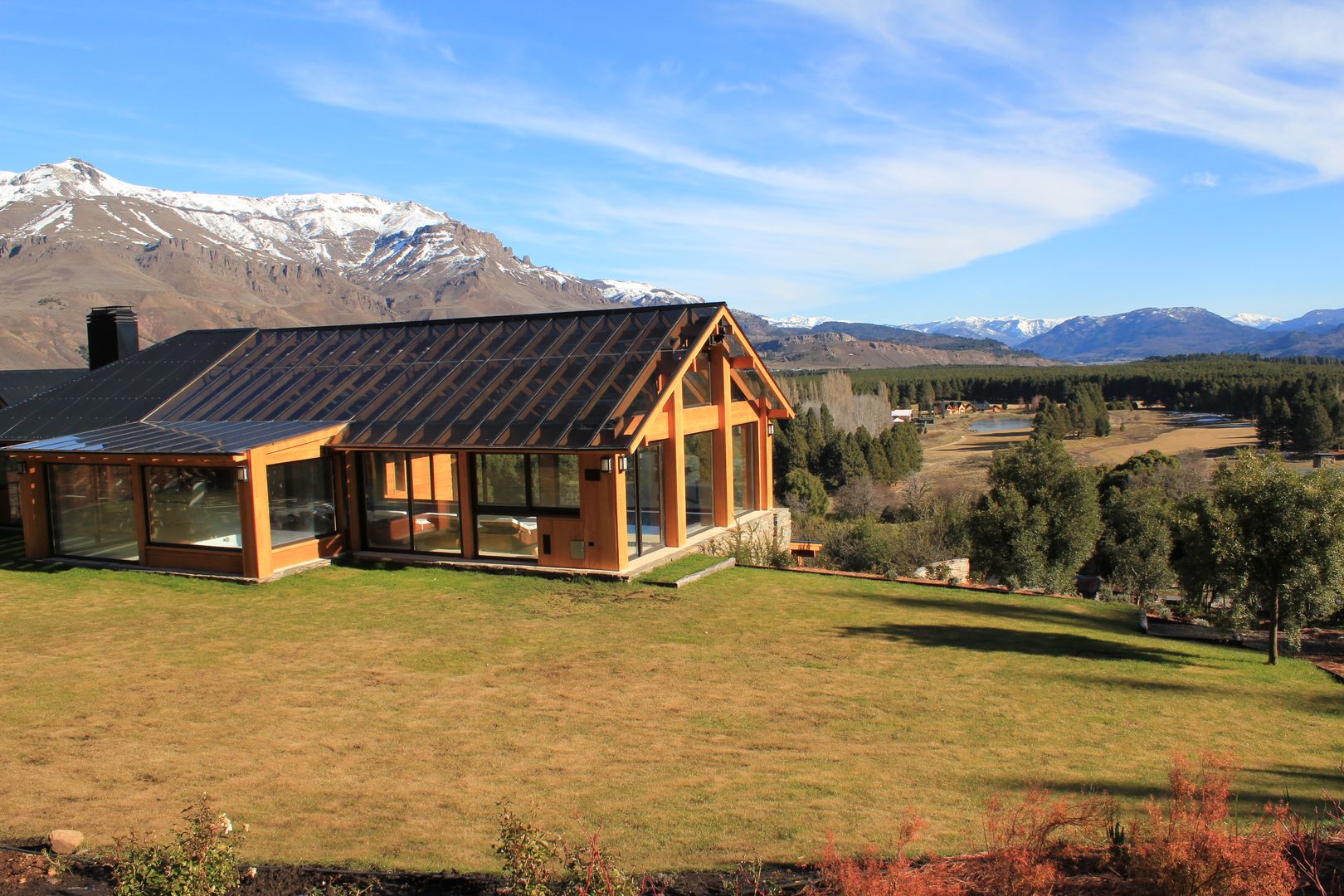 Casa Chapelco Golf and Resort - Patagonia Argentina, Aguirre Arquitectura Patagonica Aguirre Arquitectura Patagonica Spa moderne