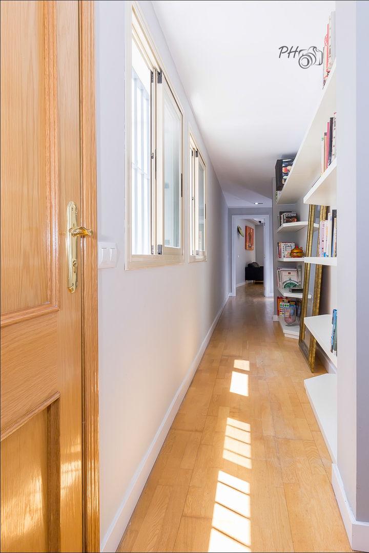 Entrance / Hall way Per Hansen Pasillos, vestíbulos y escaleras de estilo moderno