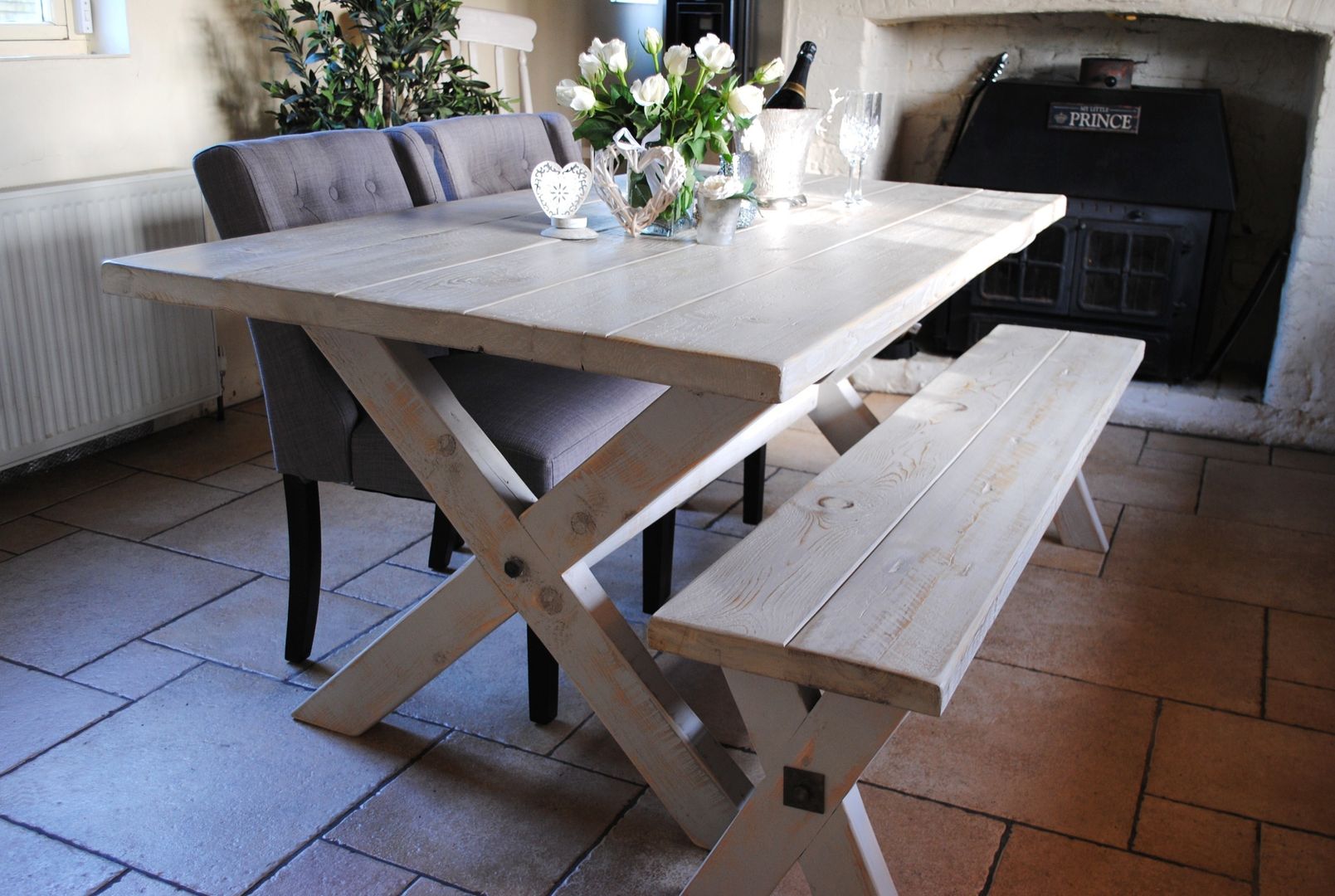 Bespoke X frame Dining tables and matching benches- Dove & Grey Dove and Grey Cocinas rurales Mesas y sillas