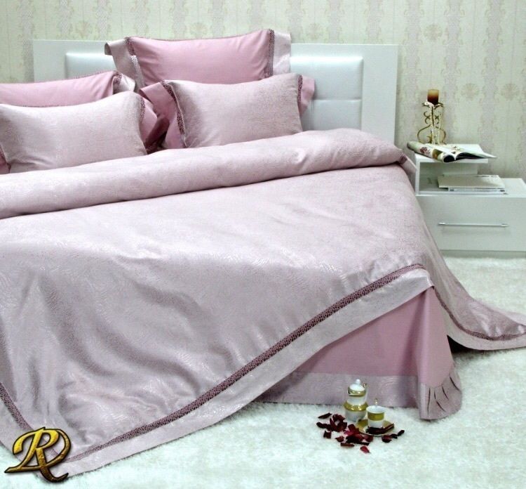 Lilac Tiara Cotton Sateen Jacquard & Lace Roxyma Dream UK Modern style bedroom Textiles