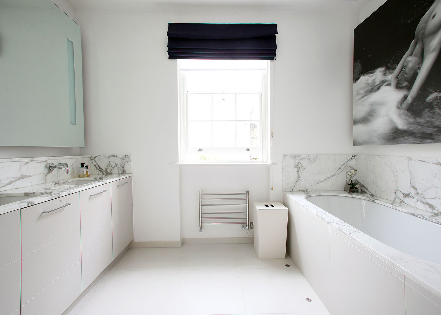 Fulham House by Peek Architecture., Alex Maguire Photography Alex Maguire Photography Bathroom