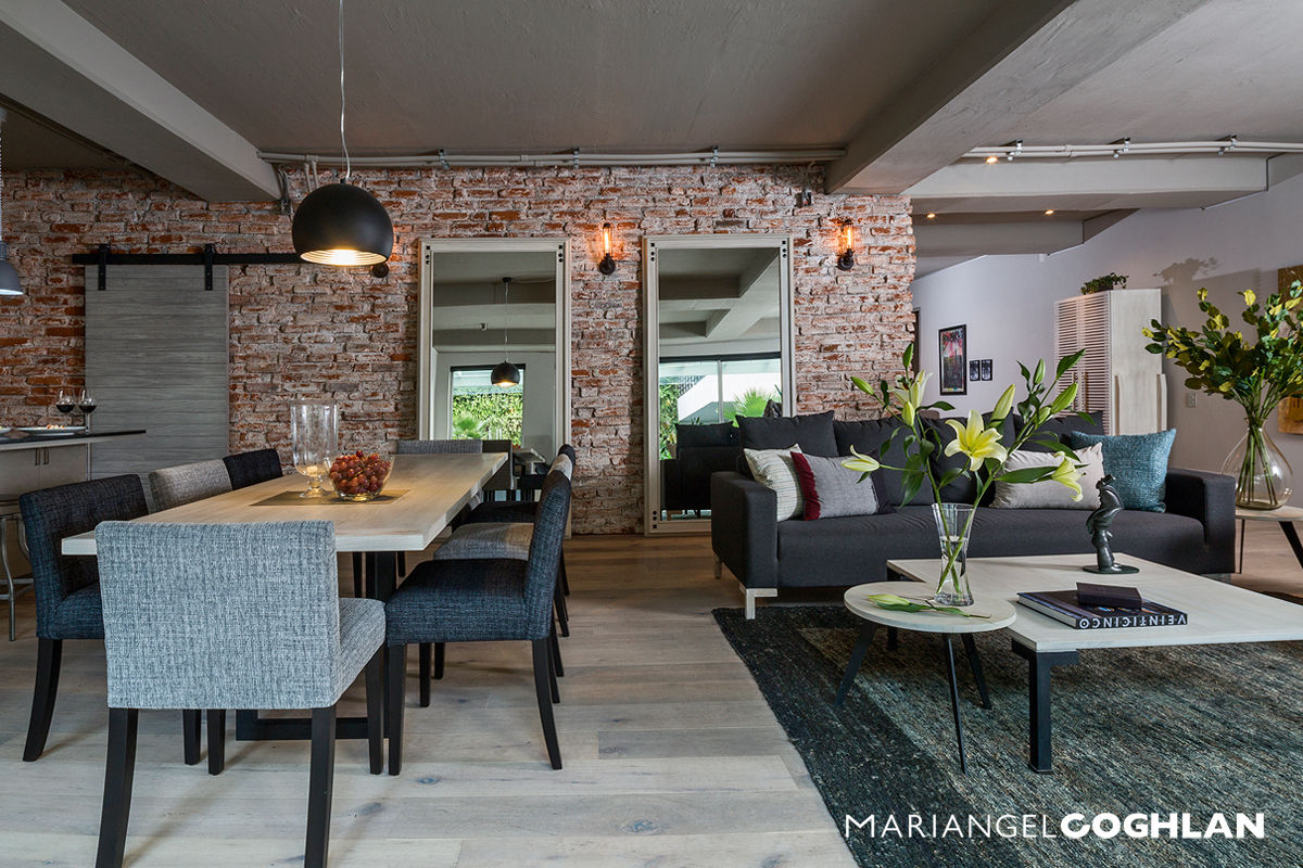 Encinos, MARIANGEL COGHLAN MARIANGEL COGHLAN Industrial style dining room