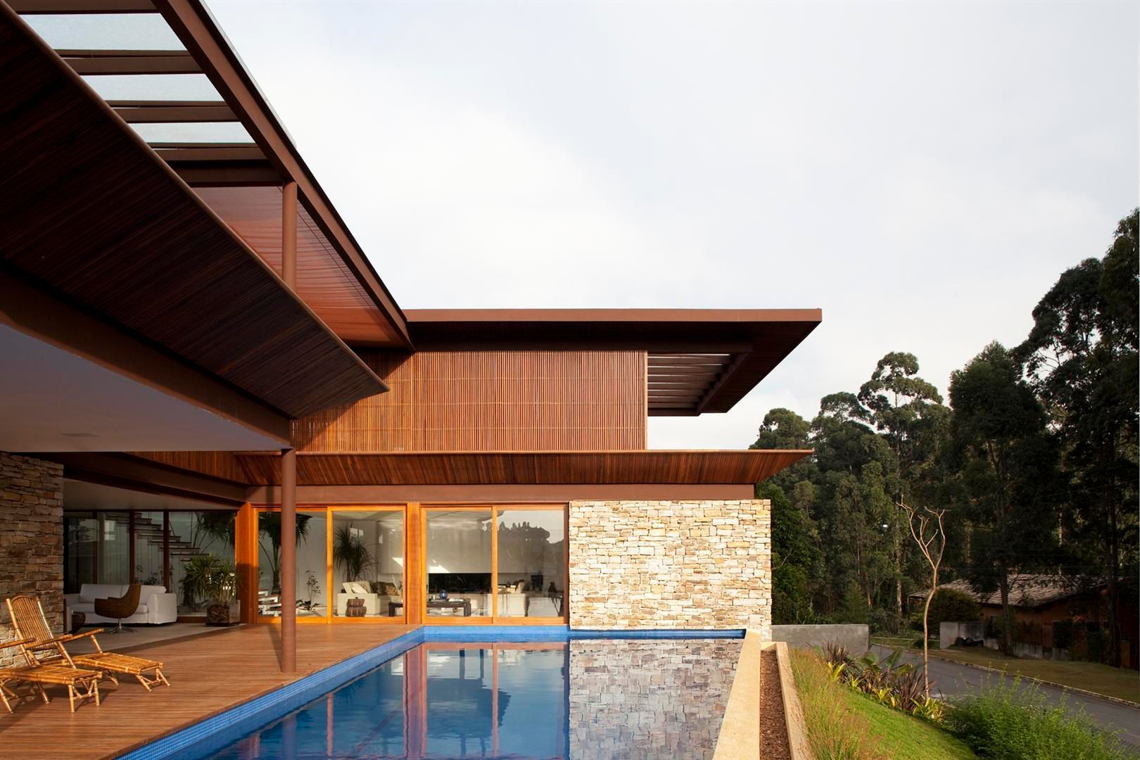 MAN, Gálvez & Márton Arquitetura Gálvez & Márton Arquitetura Rumah Modern