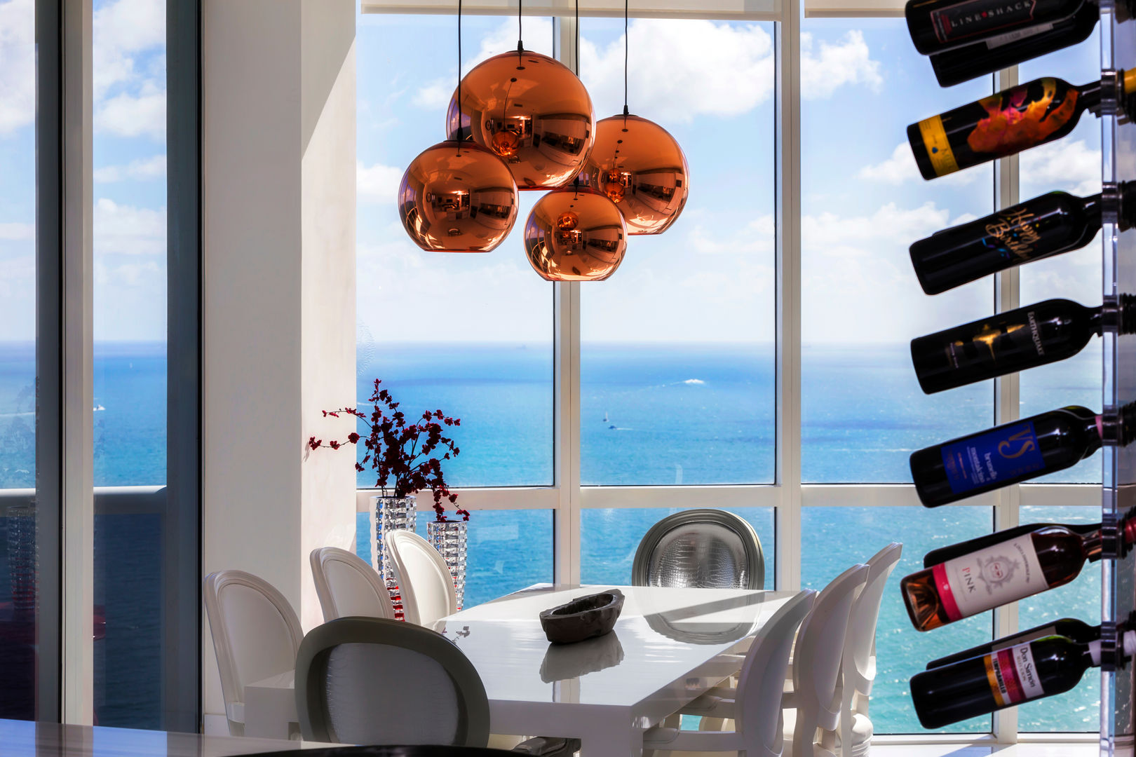 Sunny Isles - Florida - US, Infinity Spaces Infinity Spaces モダンデザインの ダイニング