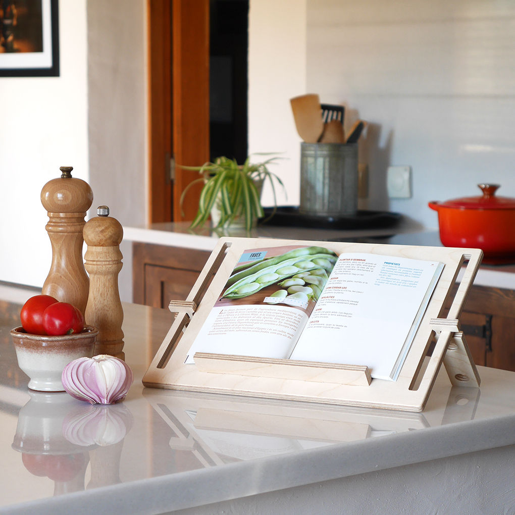 Soporte para tablet DETABLET homify Cocinas minimalistas Accesorios y textiles