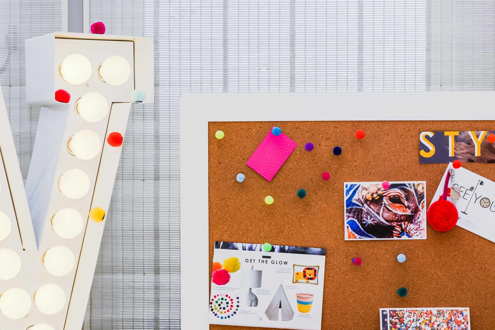 ​Pom pom push pins PomPom Galore Study/office