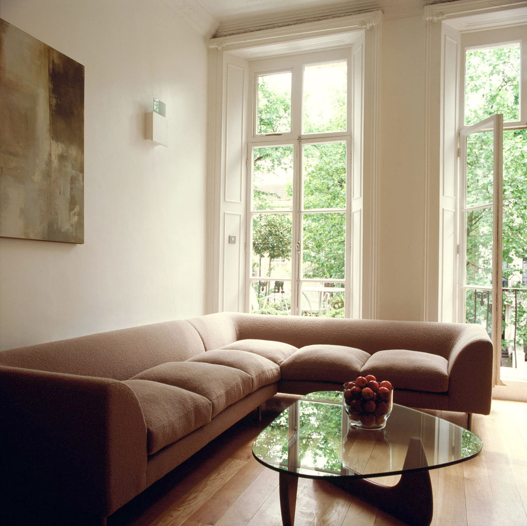 Little Venice Apartment - 5 Jonathan Clark Architects Minimalist living room