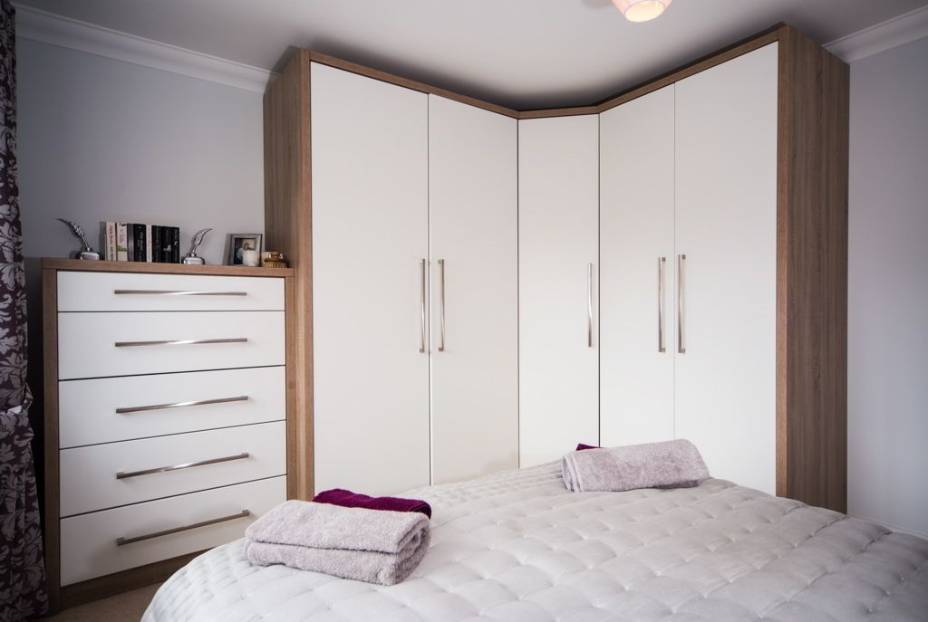 Daval Bedroom Furniture - Bedroom Design Surrey Raycross Interiors Quartos modernos