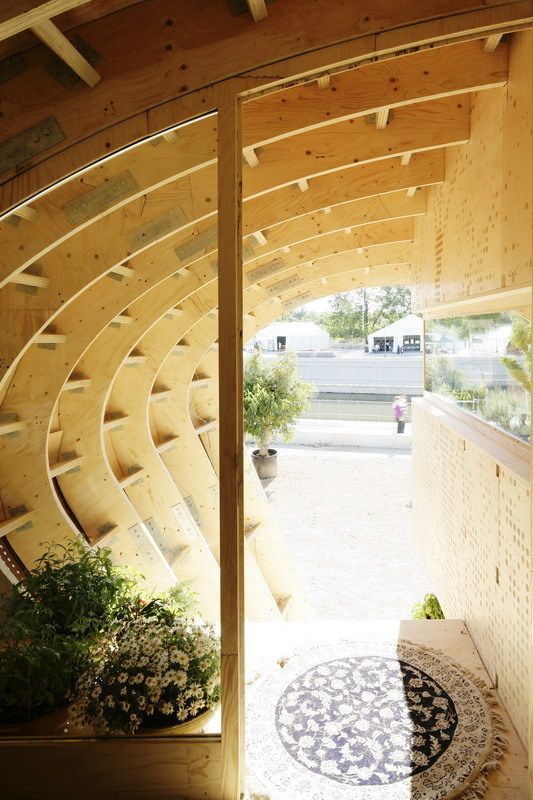 FabLabHouse#01 équipe IaaC, [ADitude*] Architecture [ADitude*] Architecture 모던스타일 복도, 현관 & 계단