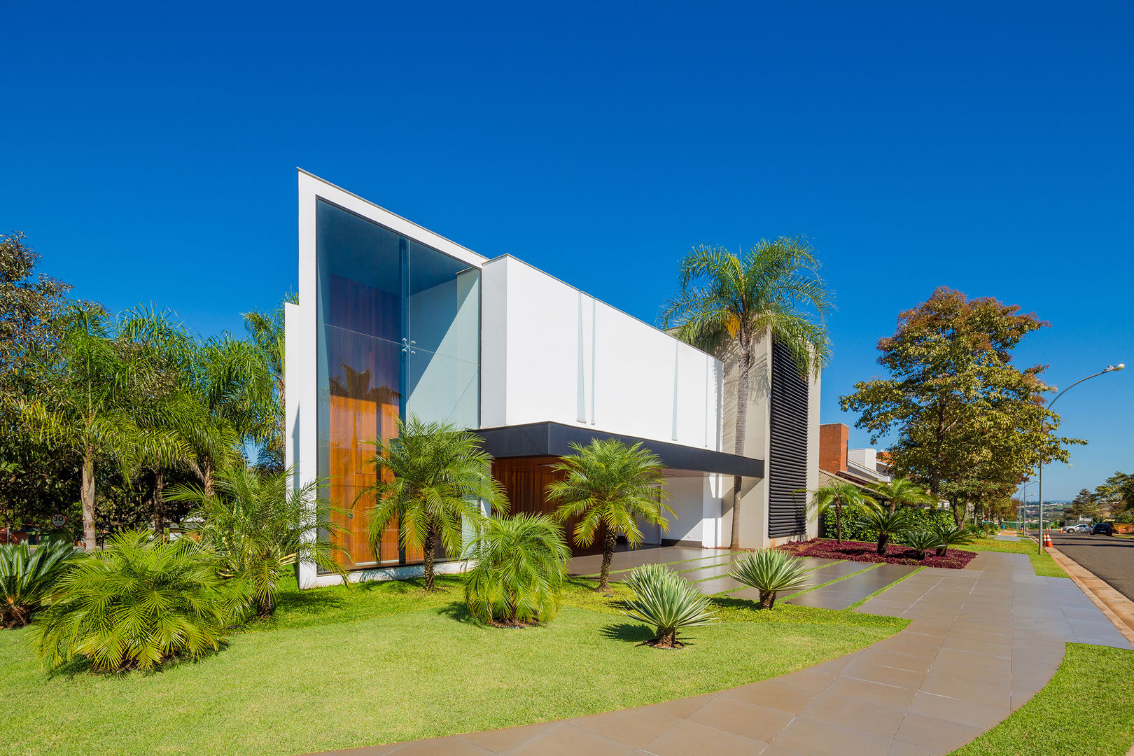 Casa Jabuticaba, Raffo Arquitetura Raffo Arquitetura Maisons modernes