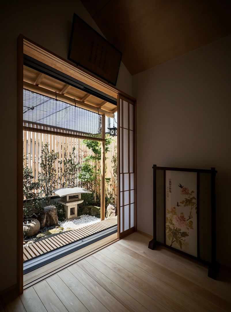 東平野の家 それぞれの庭の家, 株式会社seki.design 株式会社seki.design Habitaciones de estilo asiático