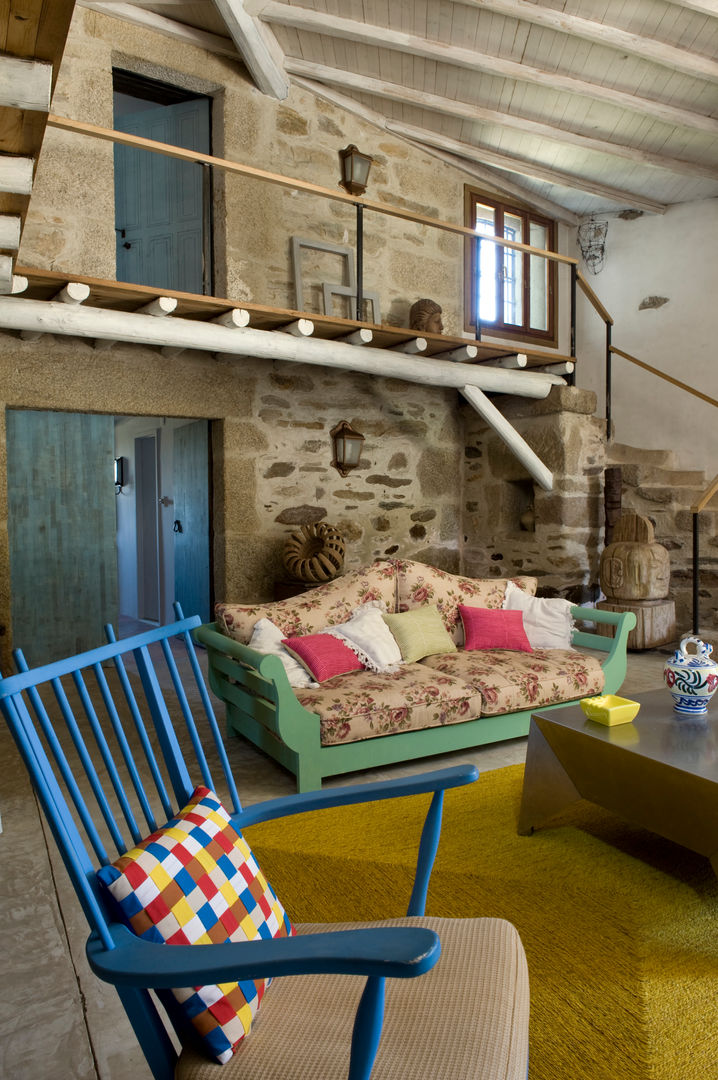 Casa de campo en Galicia, Oito Interiores Oito Interiores غرفة المعيشة ديكورات واكسسوارات
