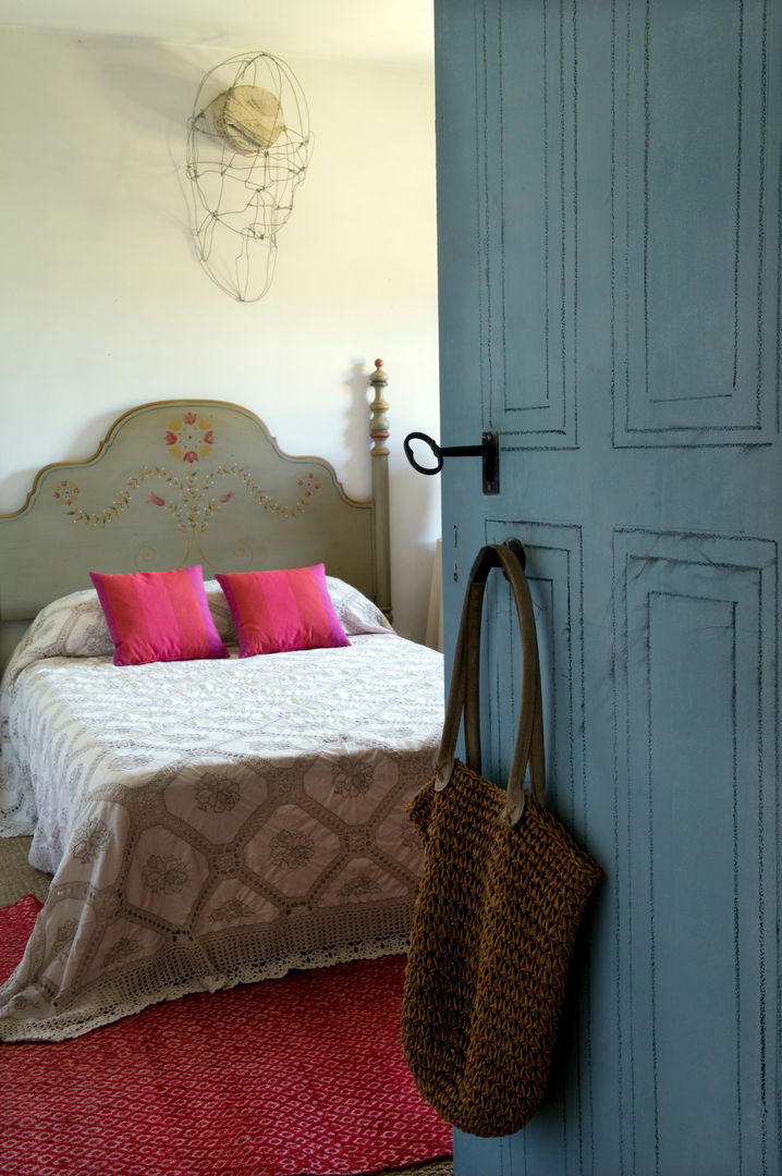 Casa de campo en Galicia, Oito Interiores Oito Interiores Modern style bedroom