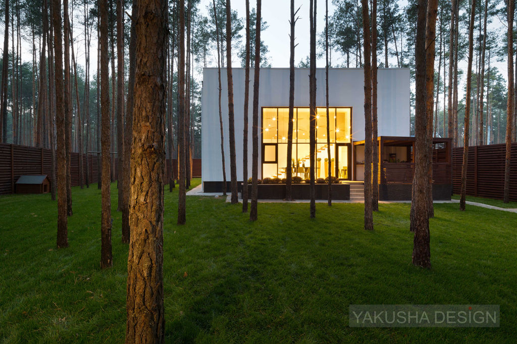 дом-куб, Yakusha Design Yakusha Design Minimalist house