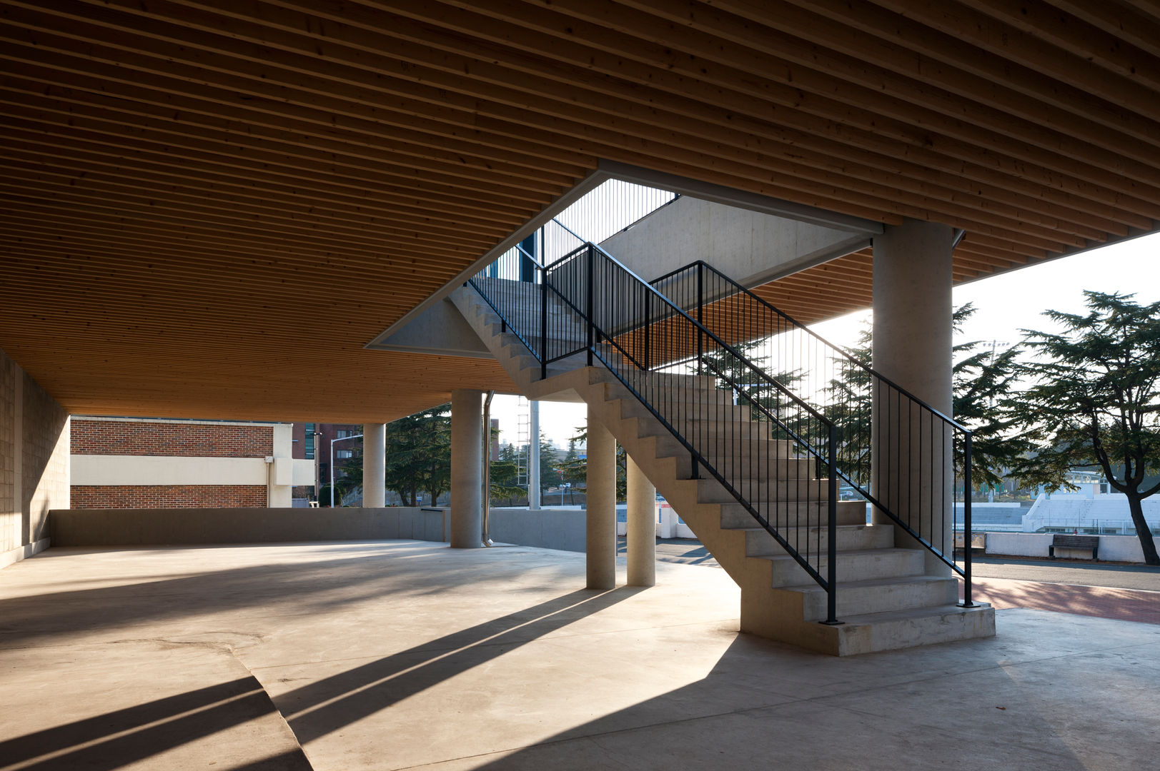 경북대학교 건축디자인 스튜디오, ADF Architects ADF Architects Commercial spaces Stone Schools