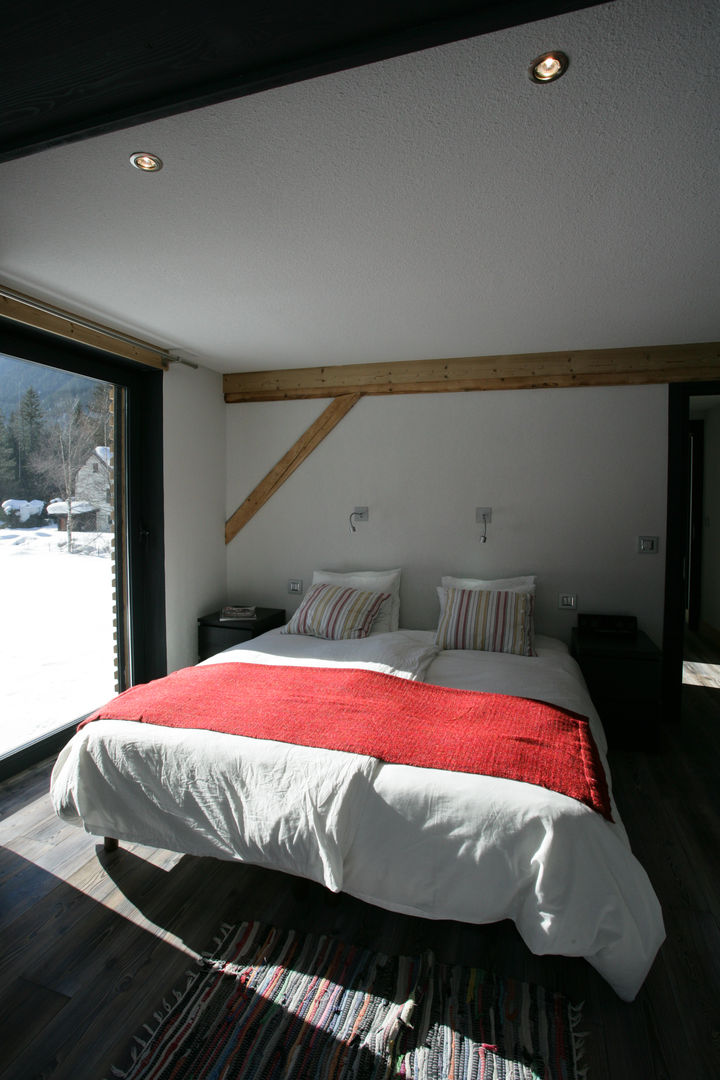 Chalet Piolet, Chevallier Architectes Chevallier Architectes ห้องนอน