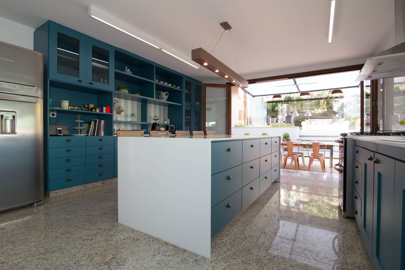 CASA MP, Mutabile Arquitetura Mutabile Arquitetura Country style kitchen