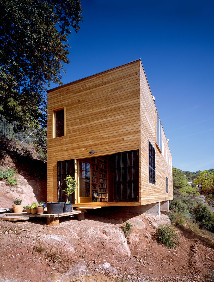 Casa 205, HARQUITECTES HARQUITECTES Maisons méditerranéennes