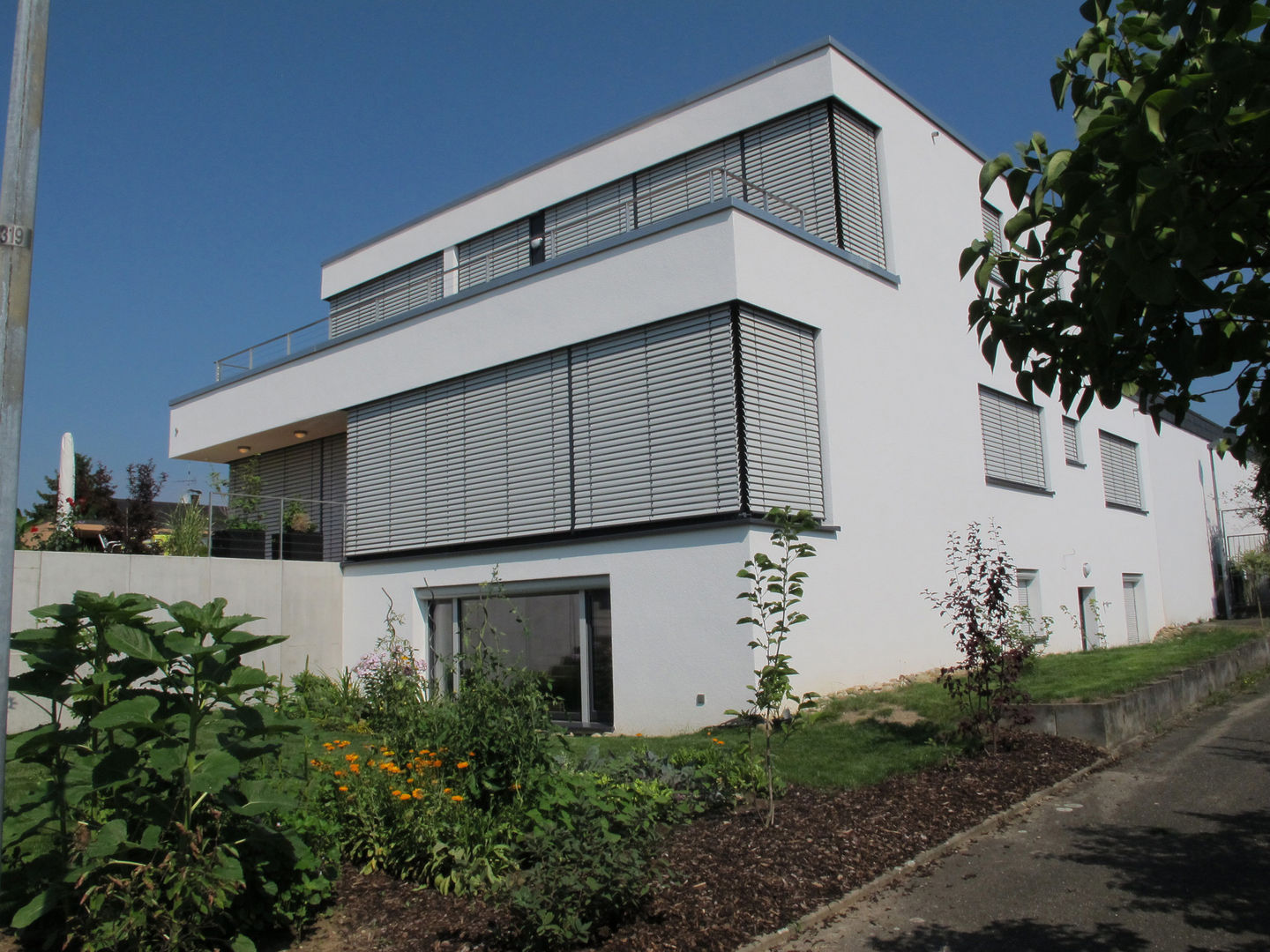 Haus B in Waiblingen, bohnarchitektur bohnarchitektur Modern Houses