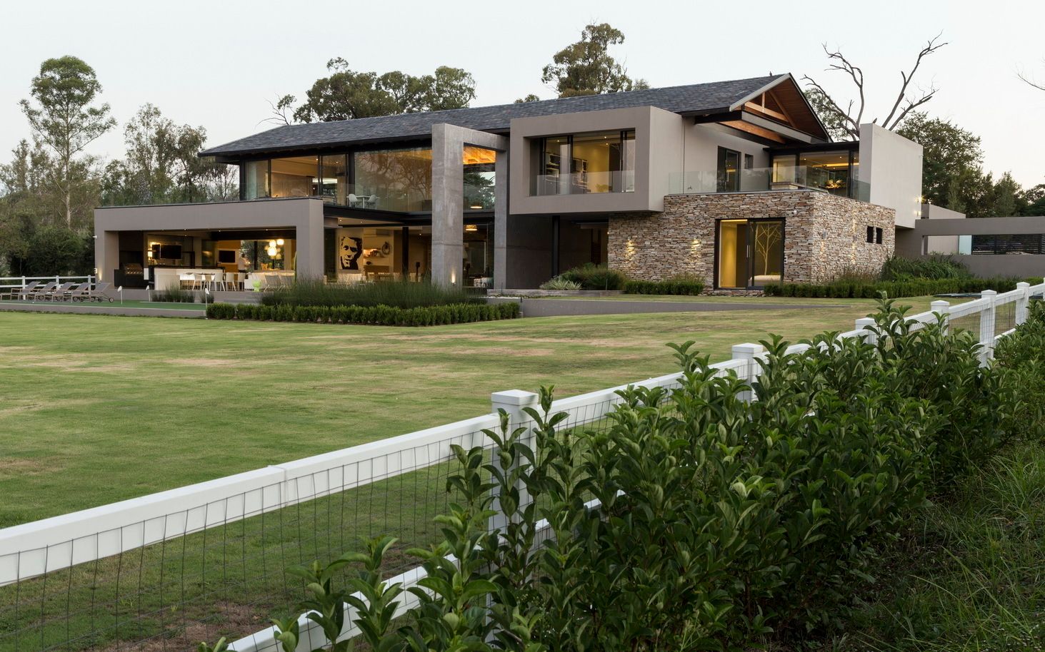 House in Blair Atholl, Nico Van Der Meulen Architects Nico Van Der Meulen Architects منازل