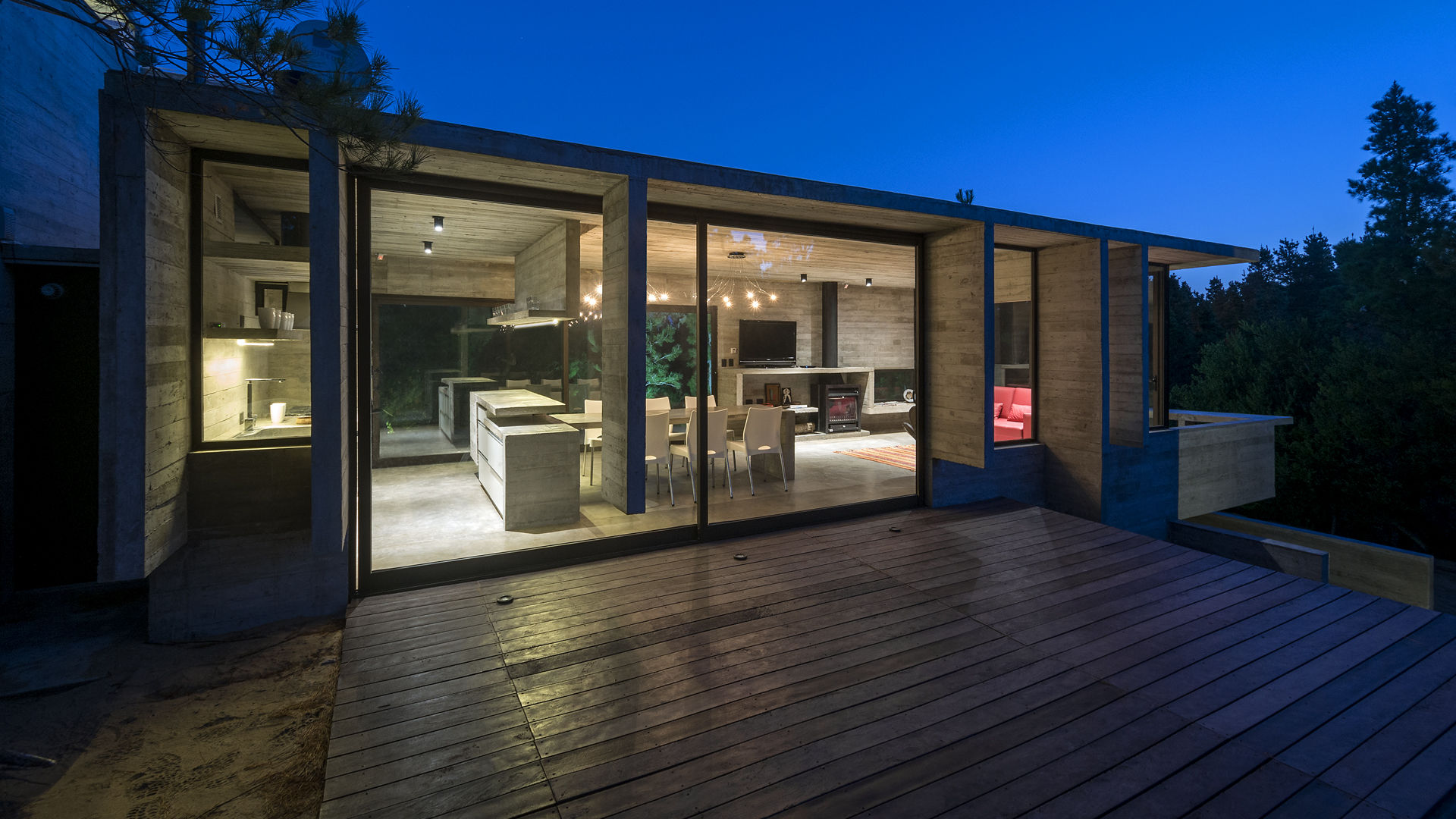 WEIN HOUSE Besonías Almeida arquitectos Modern windows & doors