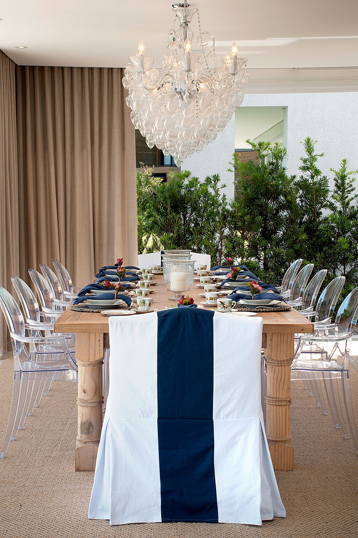 homify Classic style dining room