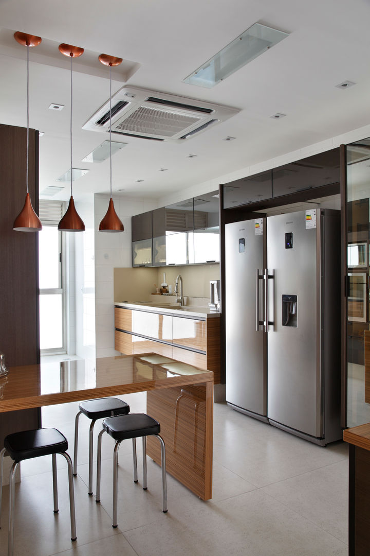 Apartamento na Barra da Tijuca, Ana Adriano Design de Interiores Ana Adriano Design de Interiores Modern kitchen