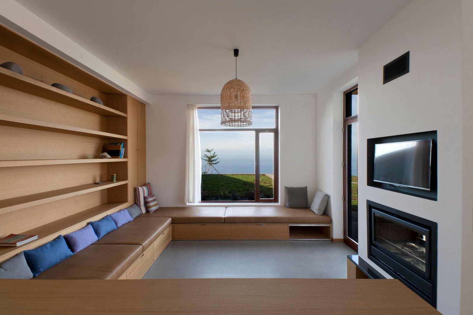 Rural Tourism Casa da Vereda, Mayer & Selders Arquitectura Mayer & Selders Arquitectura Living room