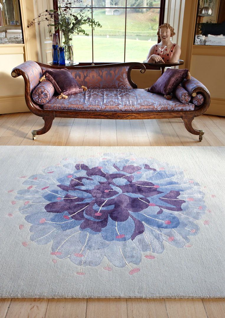 Deirdre Dyson DEVIL'S BIT SCABIOUS hand knotted wool and silk rug Deirdre Dyson Carpets Ltd Livings de estilo clásico