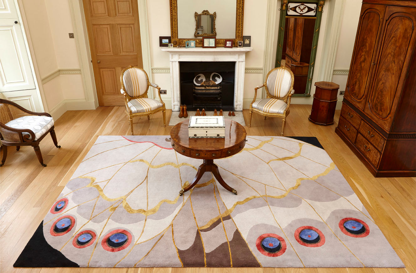 Deirdre Dyson PAPILLION hand knotted wool and silk rug Deirdre Dyson Carpets Ltd غرفة المعيشة