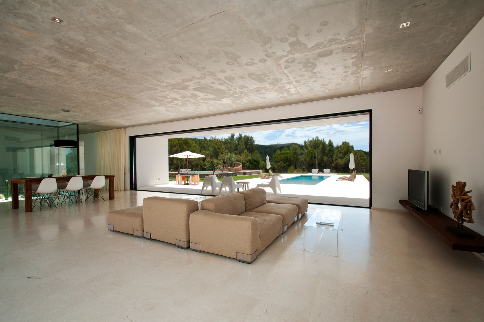 Can Pep de Sa Guaita, Ivan Torres Architects Ivan Torres Architects Living room