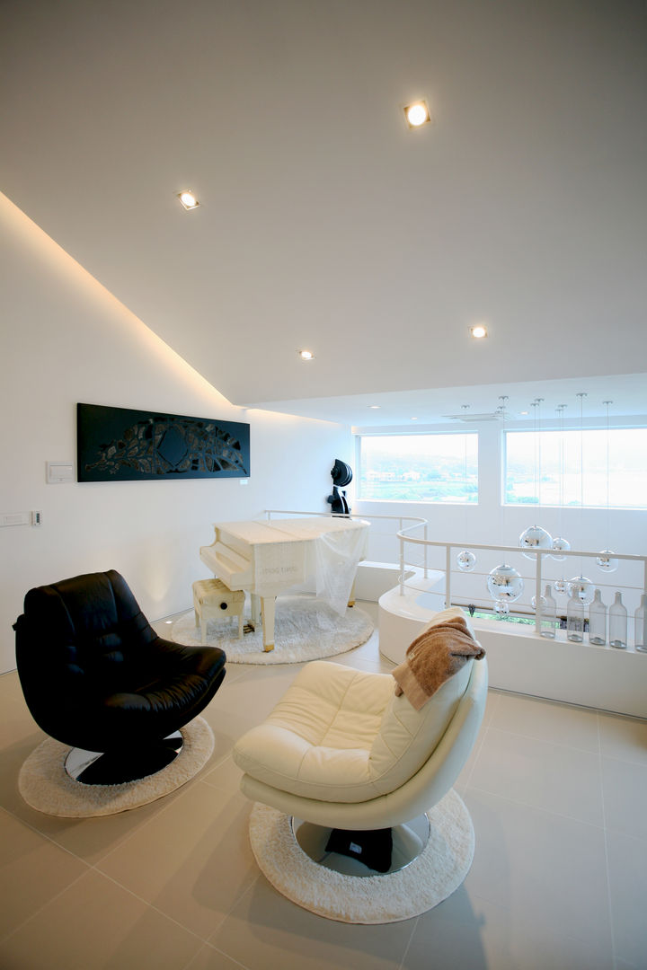 GALLERY HOUSE 미술가의 집, HBA-rchitects HBA-rchitects Minimalist living room