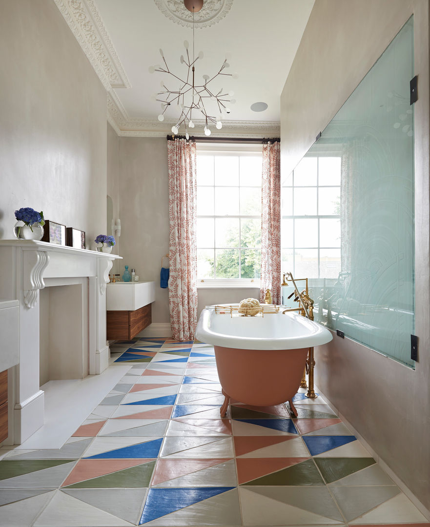 Drummond's Case Study: London Townhouse, Notting Hill homify 모던스타일 욕실