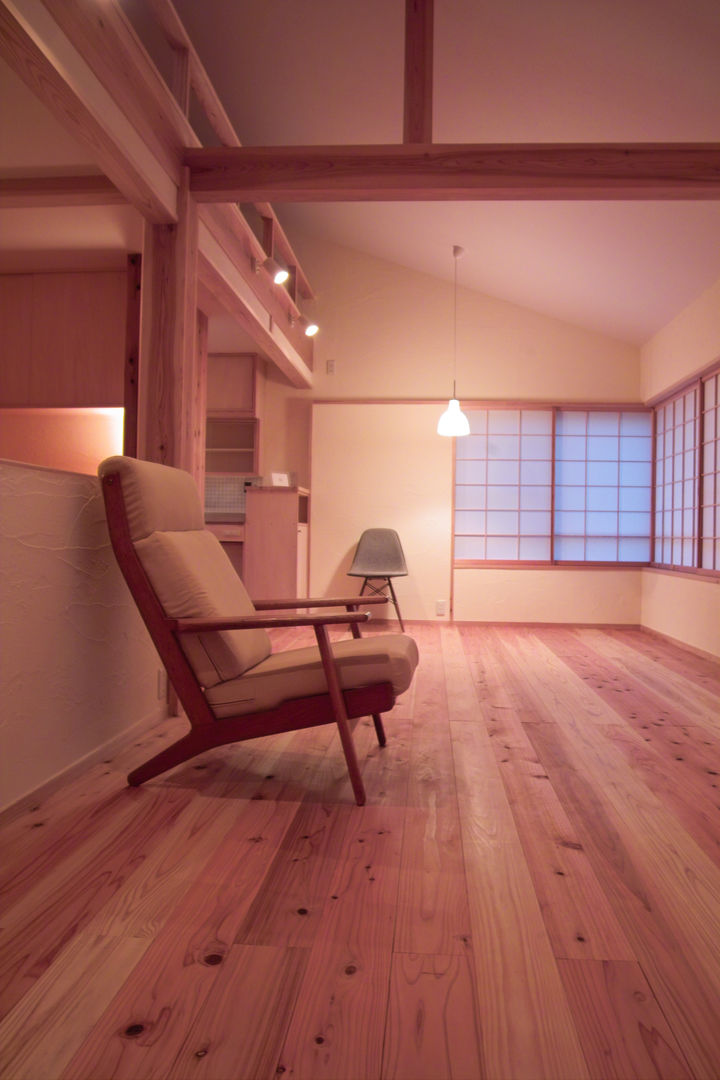M-hut 東京の木で家を造る会, 「有」ひなたの場所 建築設計事務所 「有」ひなたの場所 建築設計事務所 에클레틱 거실
