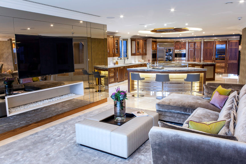 Luxurious family living homify Salas de estar modernas